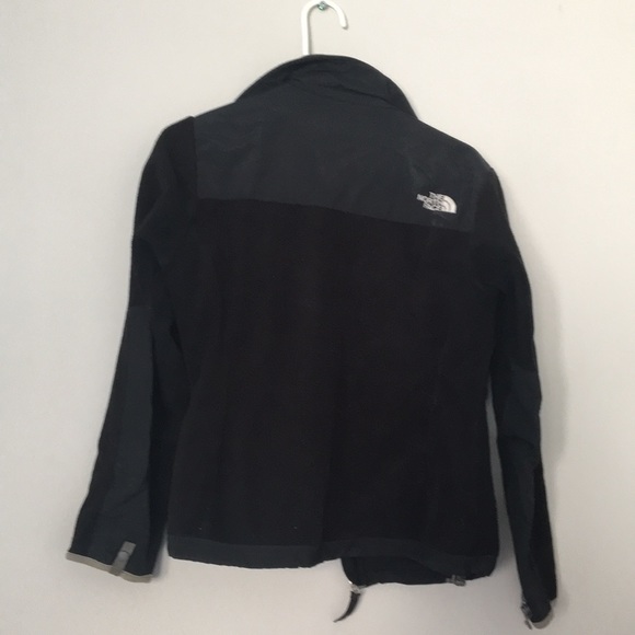North Face fleece black jacket - Picture 2 of 4